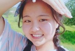 她进娱乐圈吃瓜却红了,她的逆袭之路