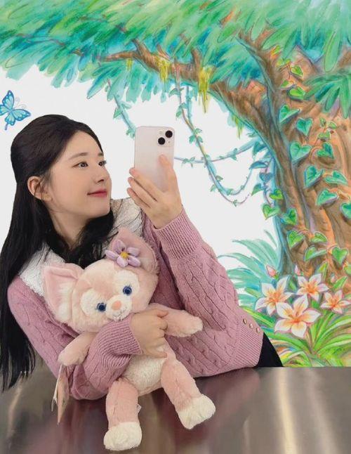 娱乐吃瓜酱玲娜贝儿